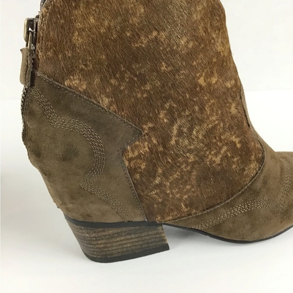Lola Cruz Brown Calf Hair & Suede Bootie | 36 (6) - Picture 6 of 14